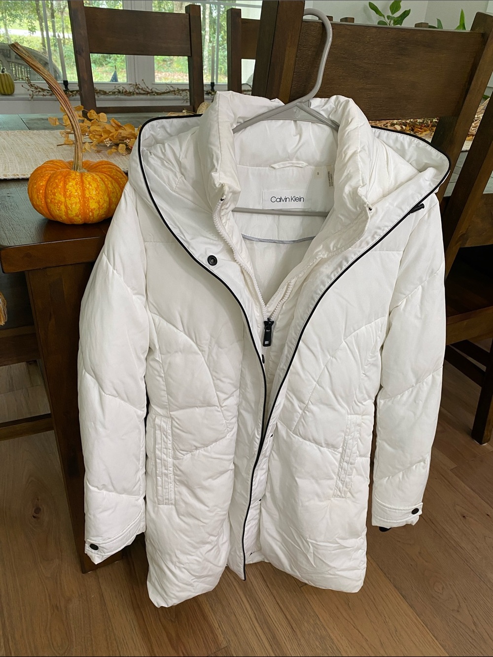Calvin Klein White Hooded Quilted Puffer Jacket with Black Trim